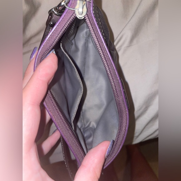 Coach wristlet - Picture 3 of 10